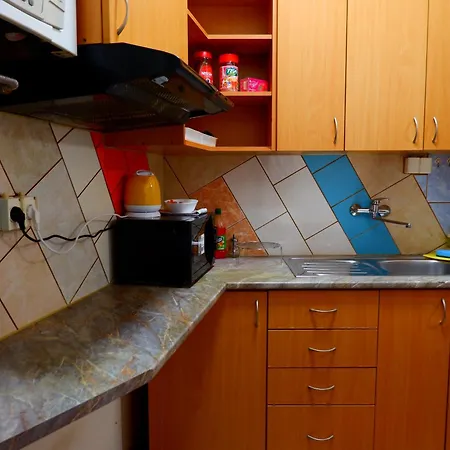 Turgenevova - Olomoucka A Parkovani Apartament Brno
