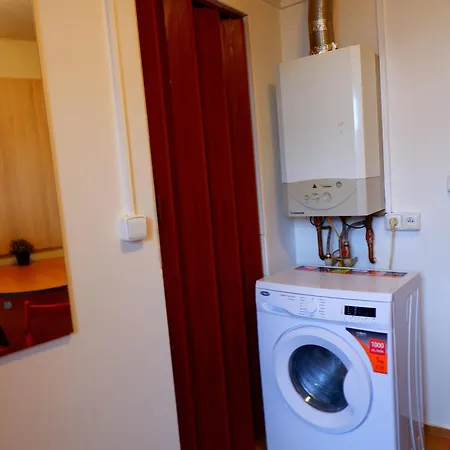 Apartament Turgenevova - Olomoucka A Parkovani
