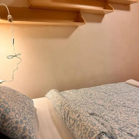 Apartament Turgenevova - Olomoucka A Parkovani Brno