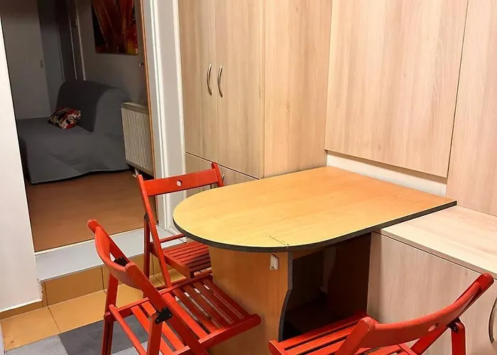 Lägenhet Turgenevova - Olomoucka A Parkovani