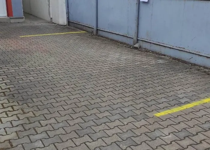 Lägenhet Turgenevova - Olomoucka A Parkovani Brno